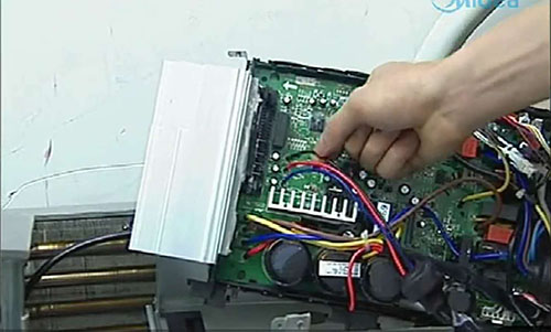 普洱美的空调电话是多少